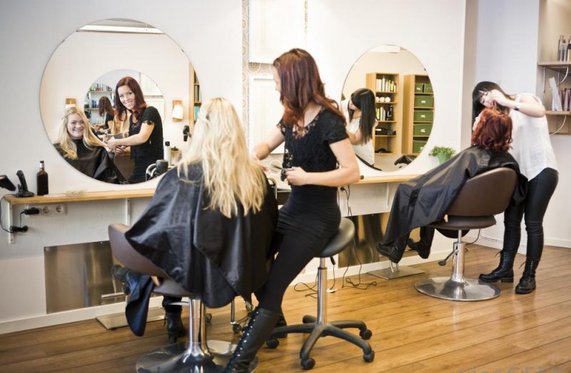 Hair Salon with 2 clients | Sparrow Insurance